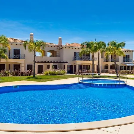 Willa Cascata, 3 Bedroom, Pool, Close To Olhos De Agua