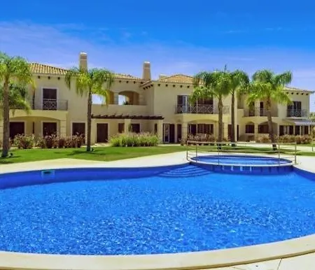 Cascata, 3 Bedroom, Pool, Close To Olhos De Agua * Albufeira