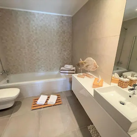 Cascata, 3 Bedroom, Pool, Close To Olhos De Agua Villa