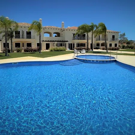 Villa Cascata, 3 Bedroom, Pool, Close To Olhos De Agua Albufeira